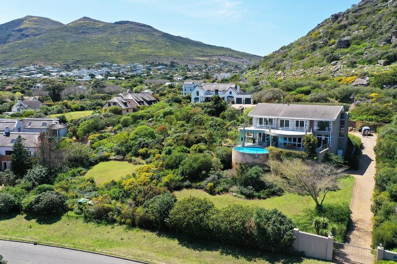 5 Bedroom Property for Sale in Crofters Valley Western Cape